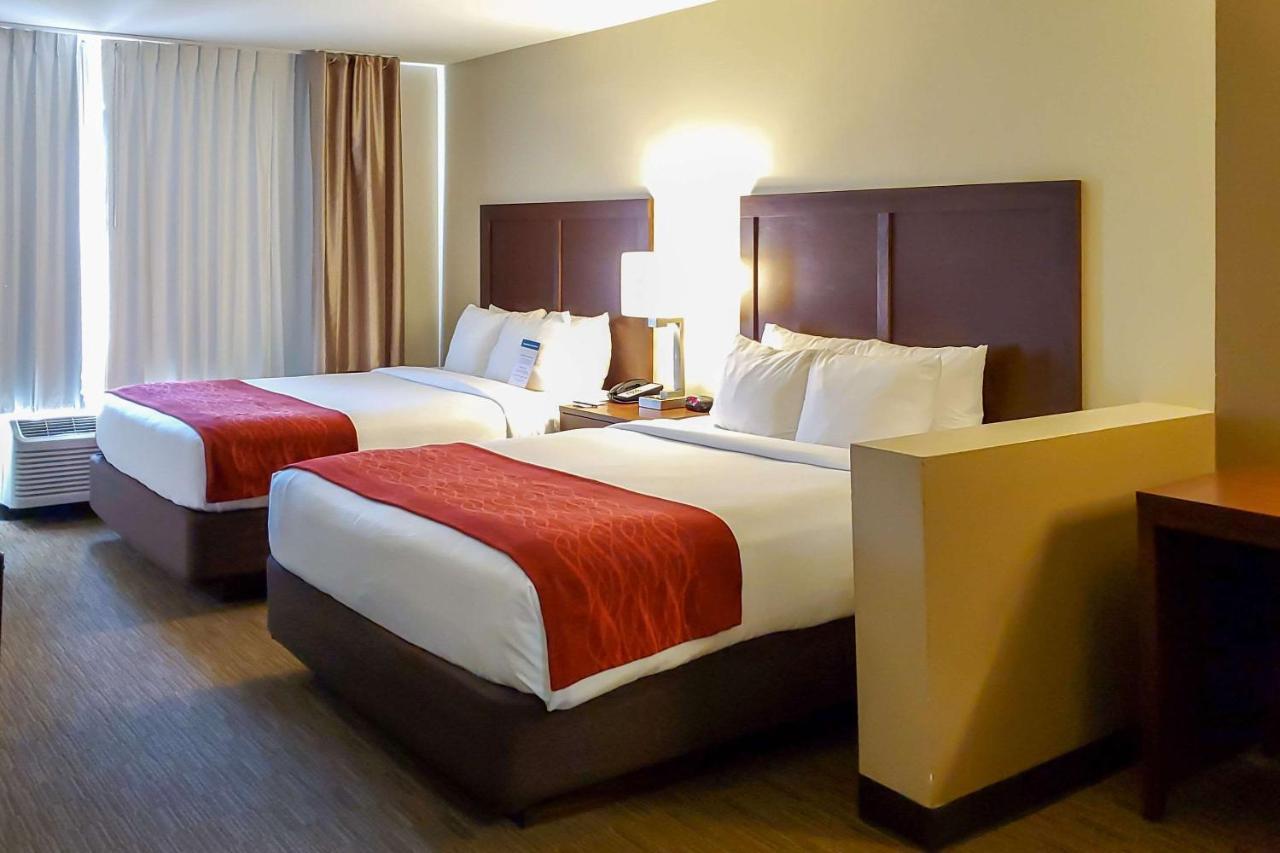 Comfort Inn & Suites Tempe Phoenix Sky Harbor Airport ภายนอก รูปภาพ